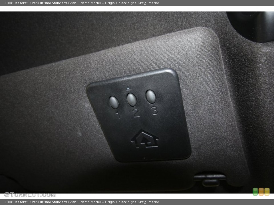 Grigio Ghiaccio (Ice Grey) Interior Controls for the 2008 Maserati GranTurismo  #75671295