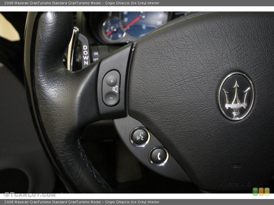 Grigio Ghiaccio (Ice Grey) Interior Controls for the 2008 Maserati GranTurismo  #75671404