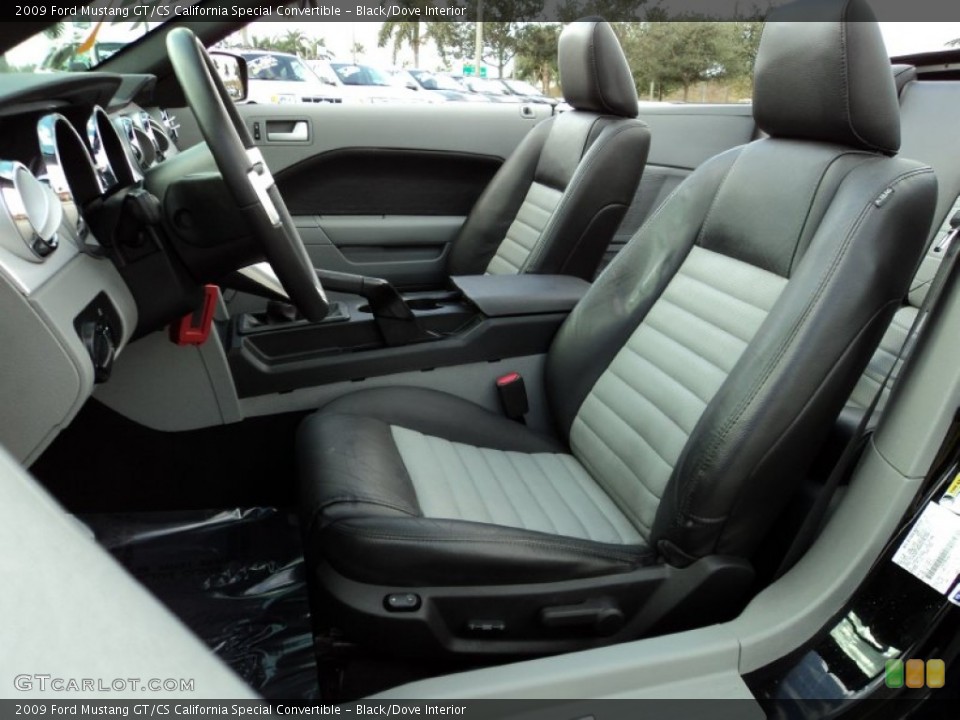 Black/Dove Interior Front Seat for the 2009 Ford Mustang GT/CS California Special Convertible #75676314