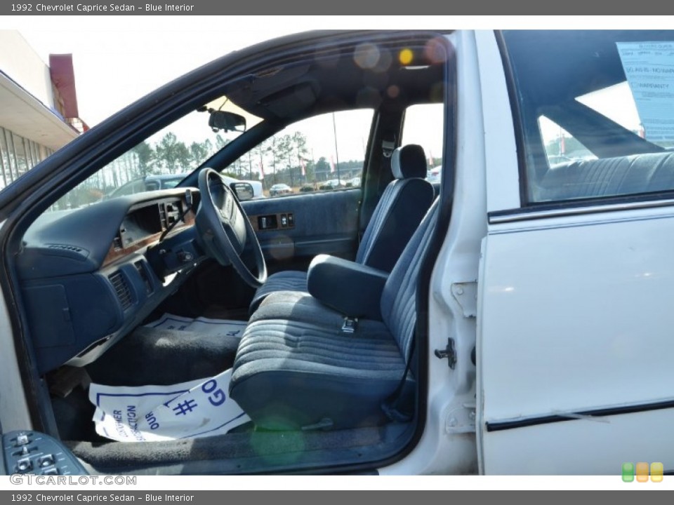 Blue Interior Photo for the 1992 Chevrolet Caprice Sedan #75679794