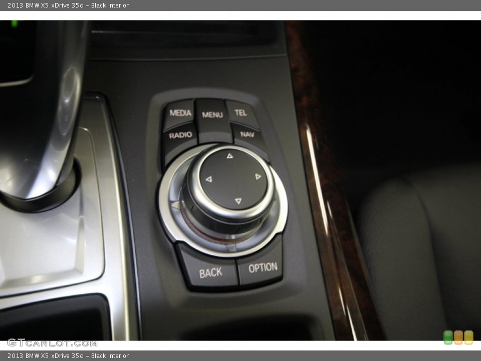 Black Interior Controls for the 2013 BMW X5 xDrive 35d #75684324