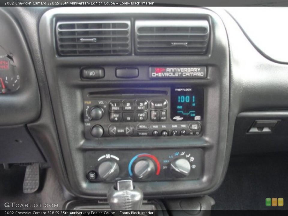 Ebony Black Interior Controls for the 2002 Chevrolet Camaro Z28 SS 35th Anniversary Edition Coupe #75712236
