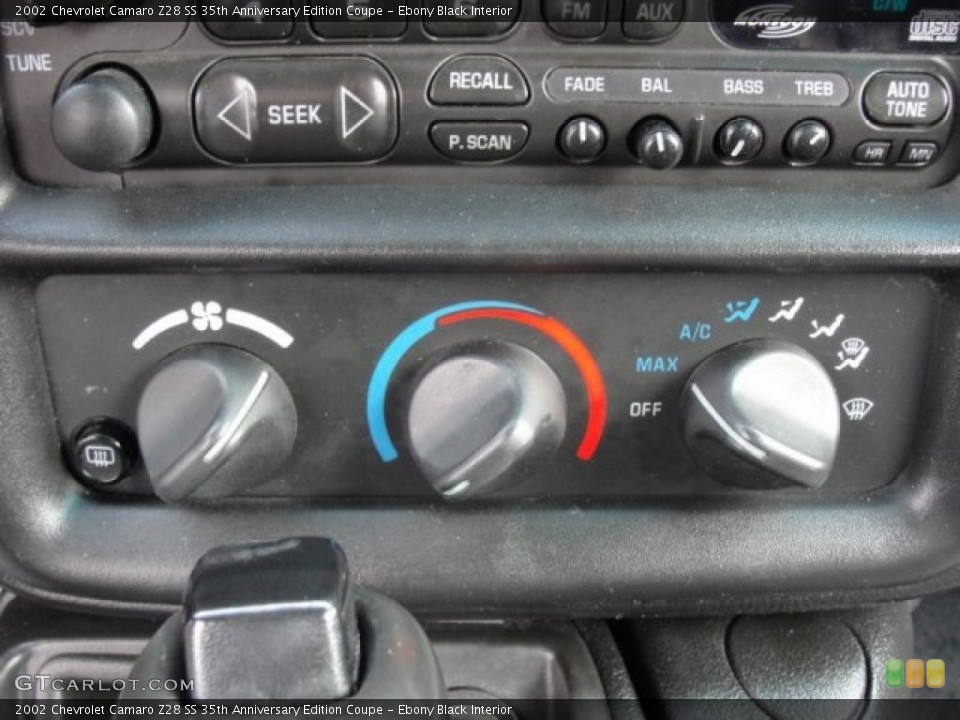 Ebony Black Interior Controls for the 2002 Chevrolet Camaro Z28 SS 35th Anniversary Edition Coupe #75712284