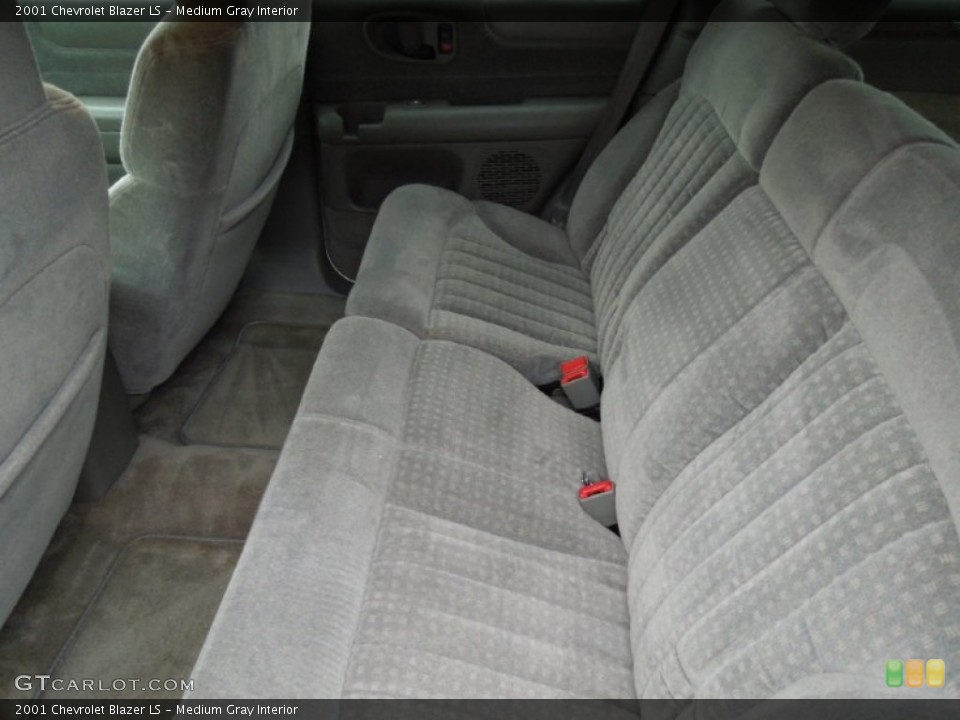 Medium Gray Interior Rear Seat for the 2001 Chevrolet Blazer LS #75717636
