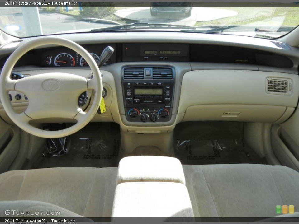 Taupe Interior Dashboard for the 2001 Toyota Avalon XL #75749213