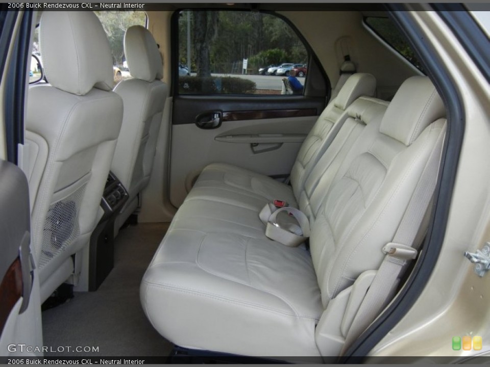Neutral Interior Rear Seat for the 2006 Buick Rendezvous CXL #75750263