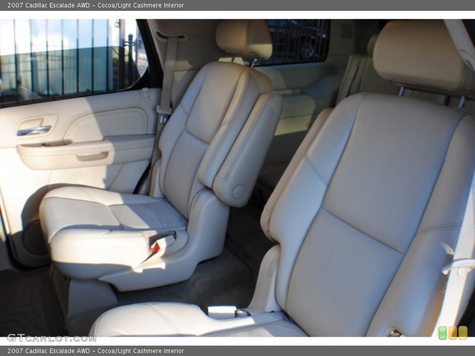 Cocoa/Light Cashmere Interior Rear Seat for the 2007 Cadillac Escalade AWD #75750902