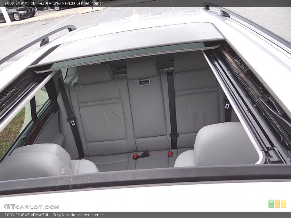 Grey Nevada Leather Interior Sunroof for the 2009 BMW X5 xDrive30i #75757961