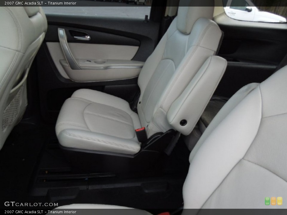 Titanium Interior Rear Seat for the 2007 GMC Acadia SLT #75758408