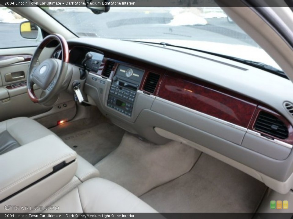Dark Stone/Medium Light Stone Interior Dashboard for the 2004 Lincoln Town Car Ultimate #75759655
