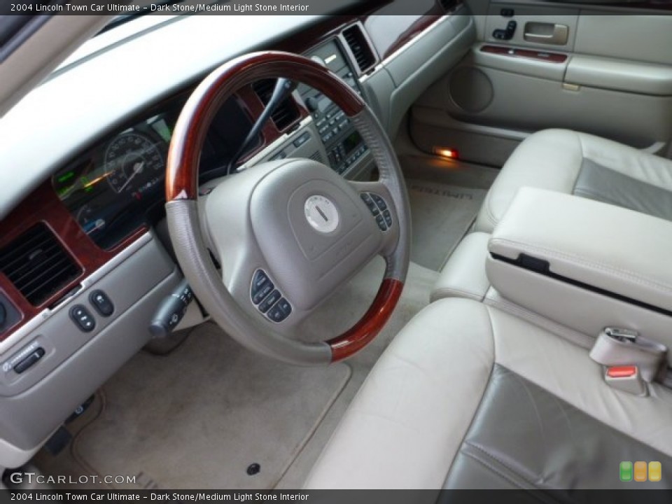 Dark Stone/Medium Light Stone Interior Dashboard for the 2004 Lincoln Town Car Ultimate #75759800