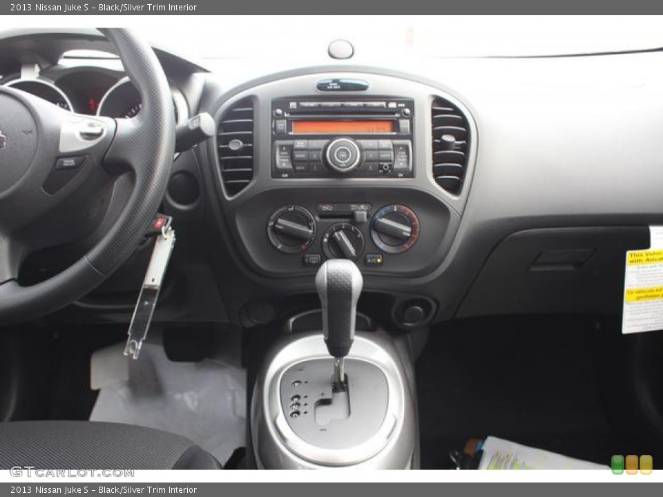 Black/Silver Trim Interior Controls for the 2013 Nissan Juke S #75763919