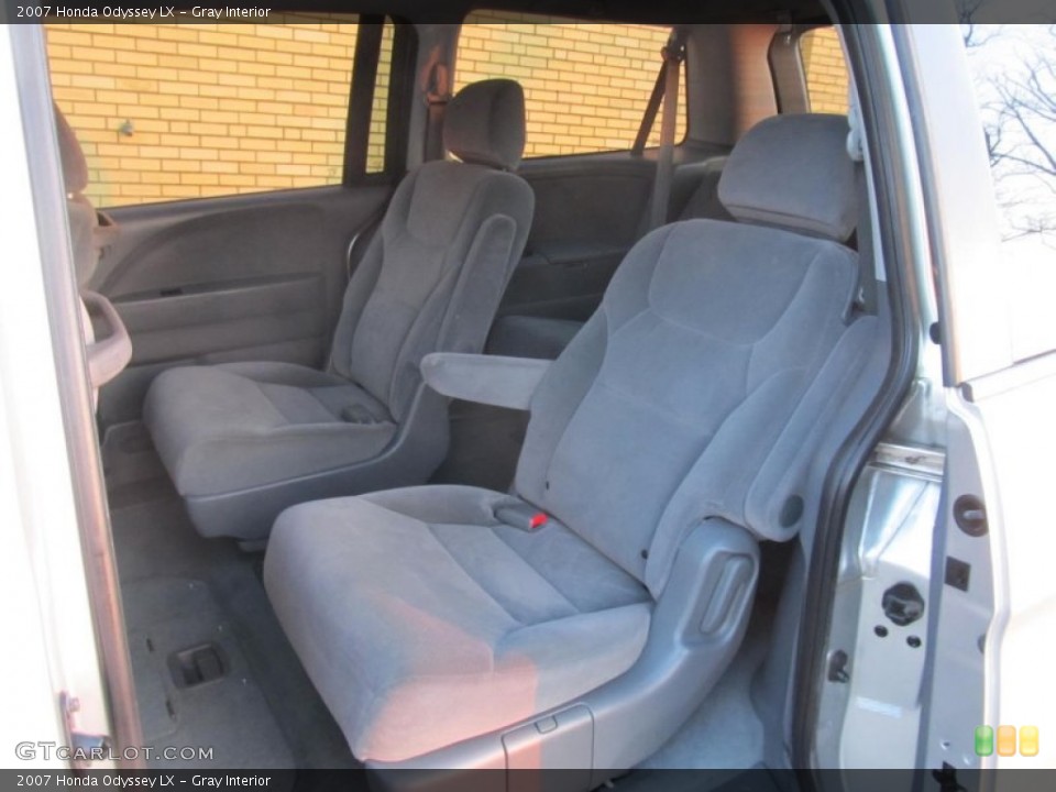 Gray Interior Rear Seat for the 2007 Honda Odyssey LX #75771752