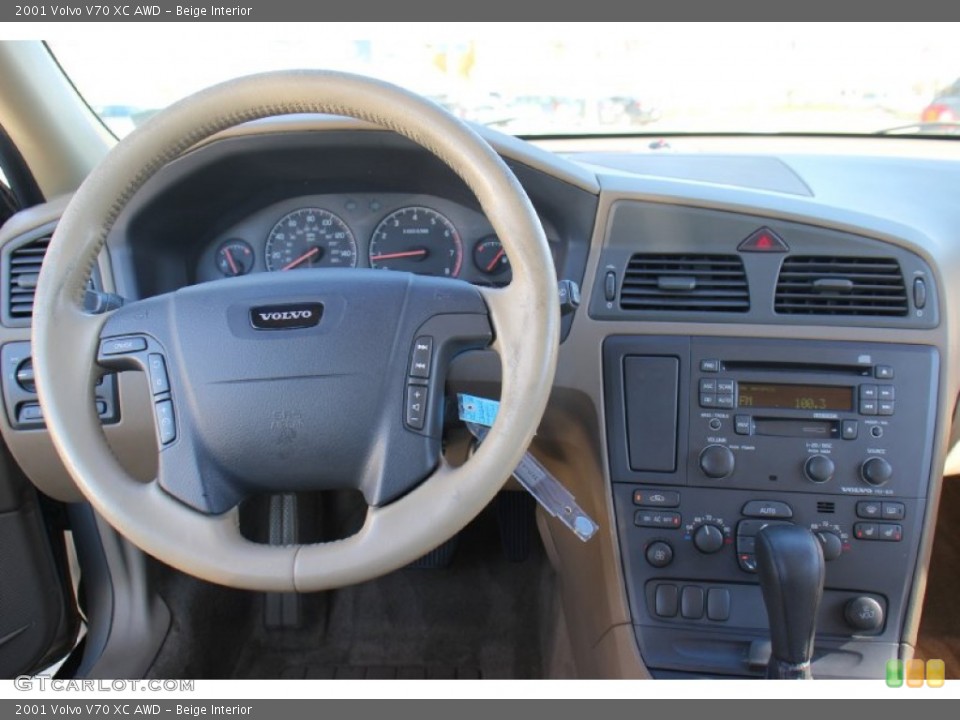 Beige Interior Dashboard for the 2001 Volvo V70 XC AWD #75773986