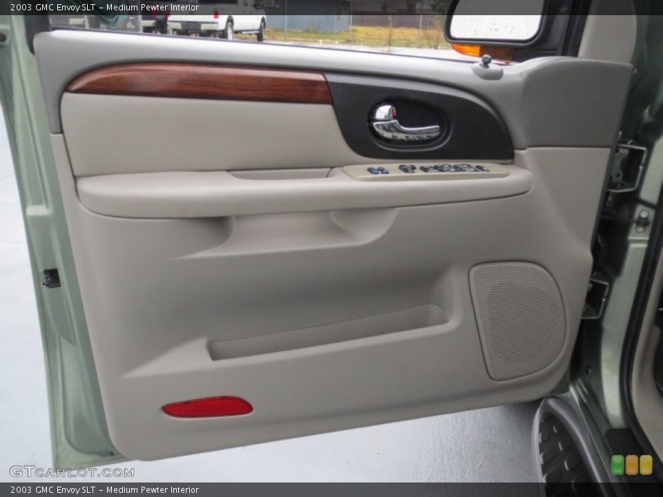 Medium Pewter Interior Door Panel for the 2003 GMC Envoy SLT #75775676
