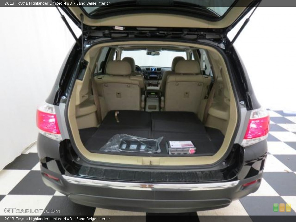 Sand Beige Interior Trunk for the 2013 Toyota Highlander Limited 4WD #75779418