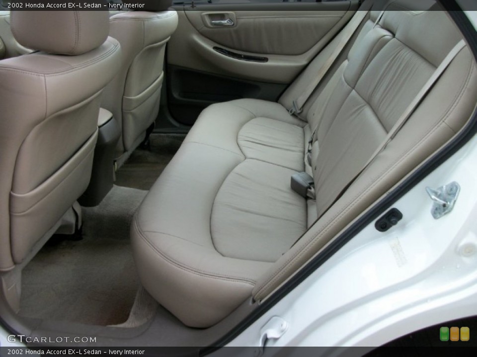 Ivory Interior Rear Seat for the 2002 Honda Accord EX-L Sedan #75788846
