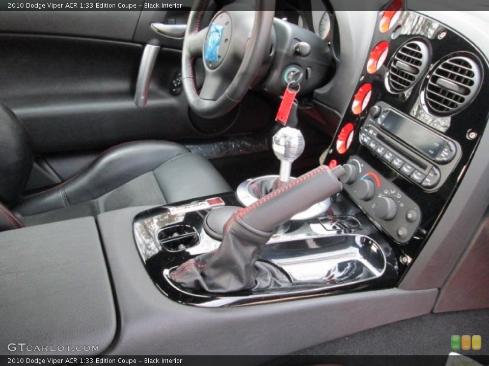 Black Interior Controls for the 2010 Dodge Viper ACR 1:33 Edition Coupe #75820723