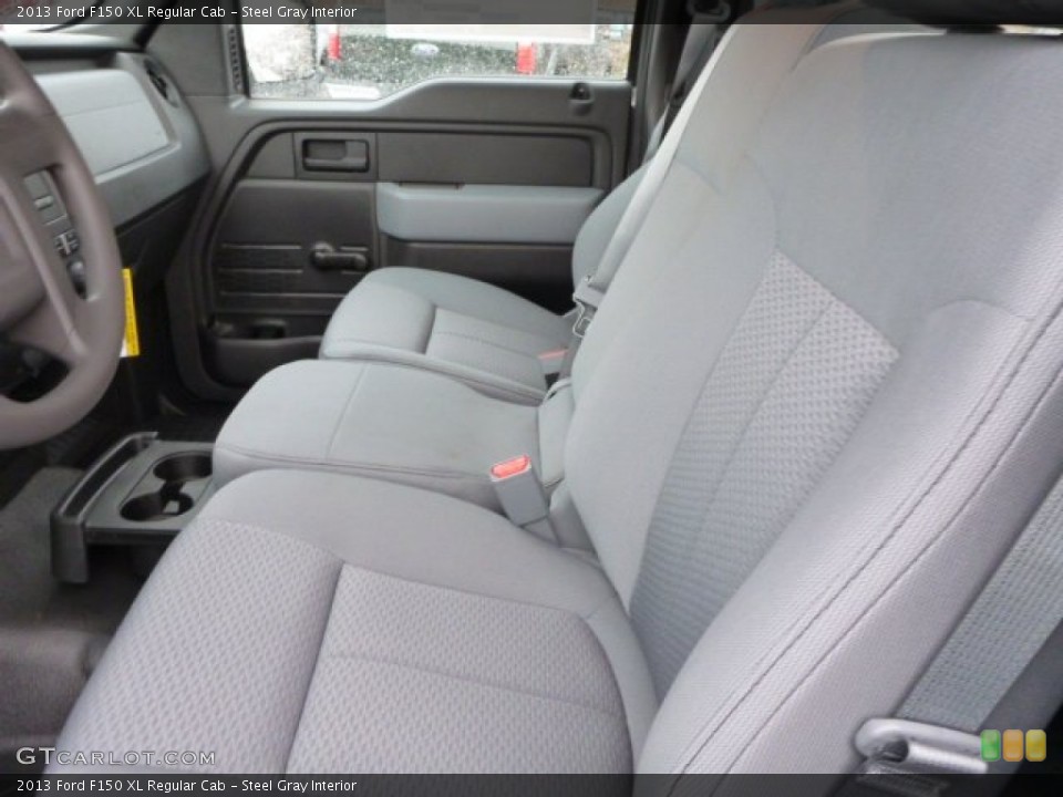 Steel Gray Interior Photo for the 2013 Ford F150 XL Regular Cab #75823678