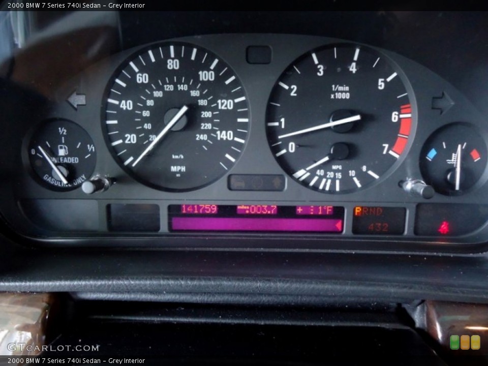 Grey Interior Gauges for the 2000 BMW 7 Series 740i Sedan #75830584