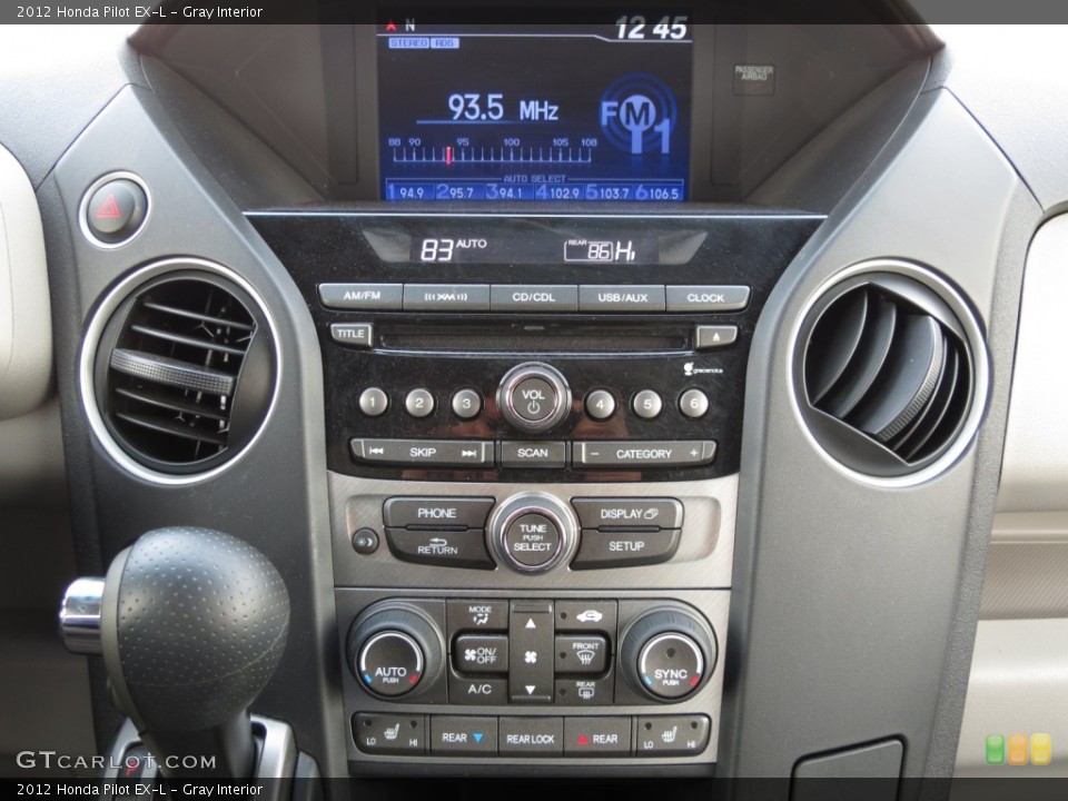 Gray Interior Controls for the 2012 Honda Pilot EX-L #75843892