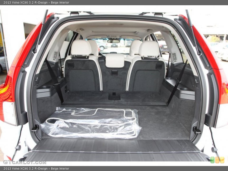Beige Interior Trunk for the 2013 Volvo XC90 3.2 R-Design #75848860