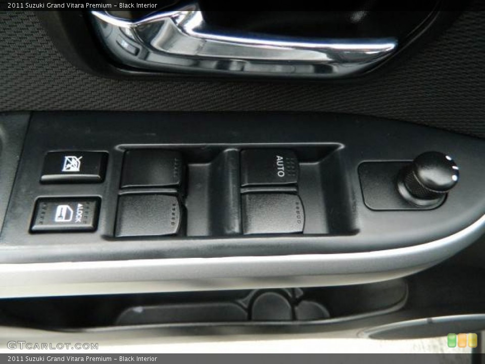 Black Interior Controls for the 2011 Suzuki Grand Vitara Premium #75862261