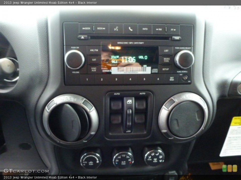 Black Interior Controls for the 2013 Jeep Wrangler Unlimited Moab Edition 4x4 #75863923