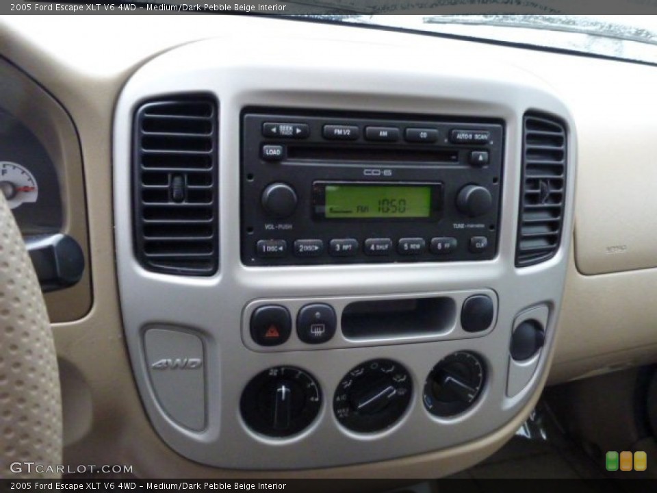 Medium/Dark Pebble Beige Interior Controls for the 2005 Ford Escape XLT V6 4WD #75868627