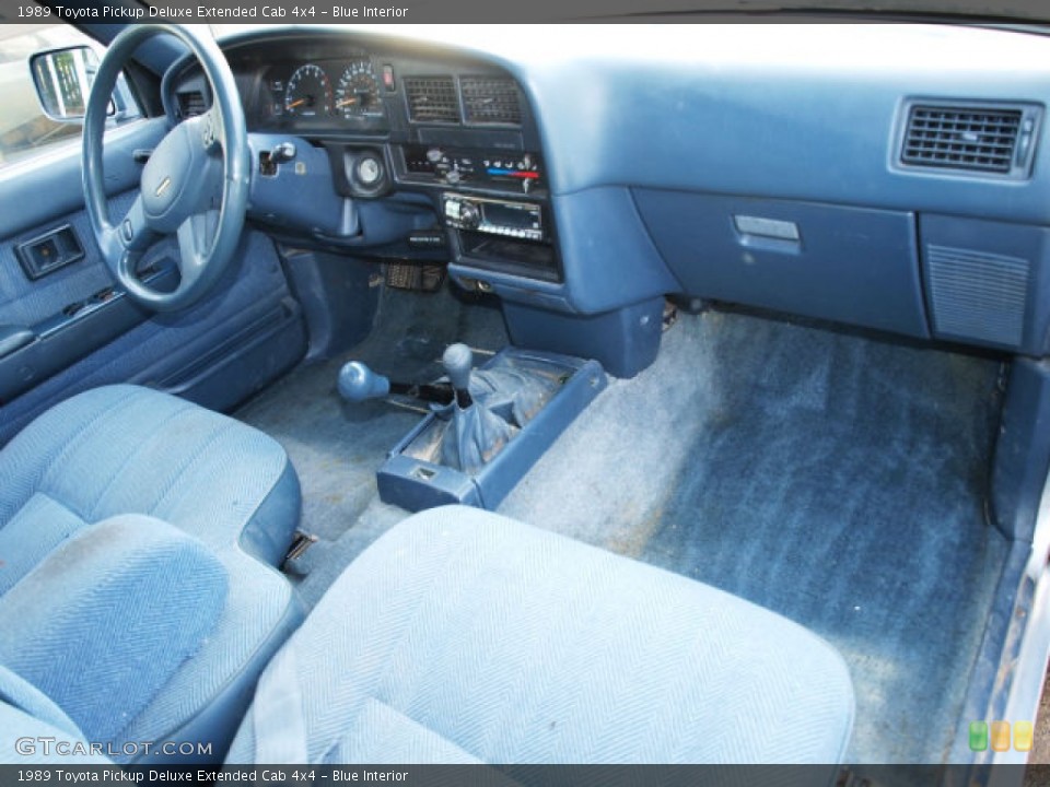 Blue Interior Photo For The 1989 Toyota Pickup Deluxe