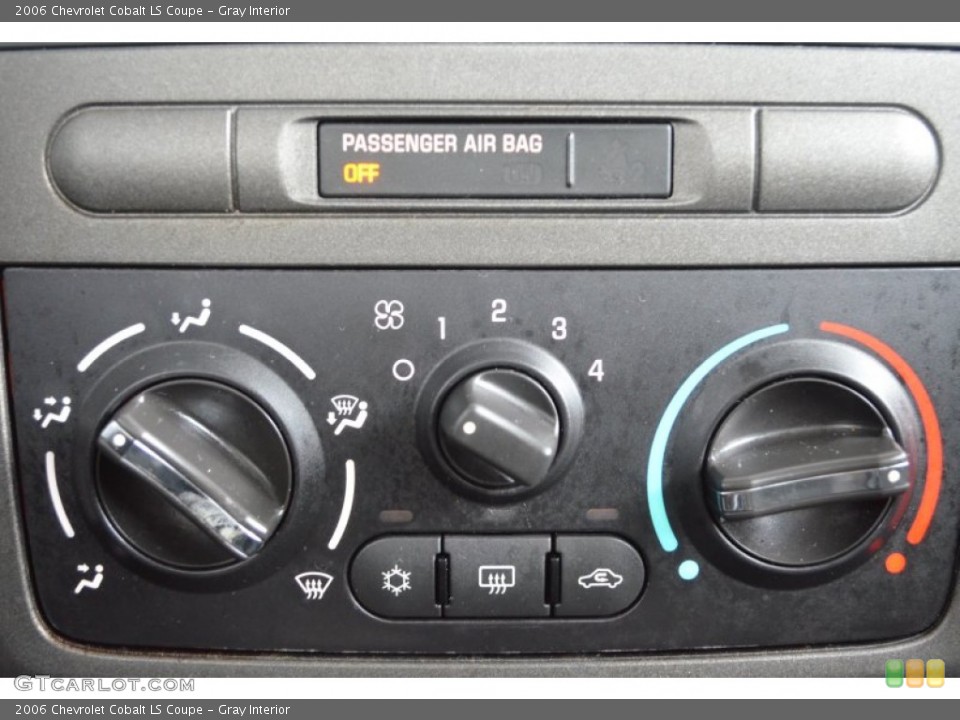 Gray Interior Controls for the 2006 Chevrolet Cobalt LS Coupe #75881666