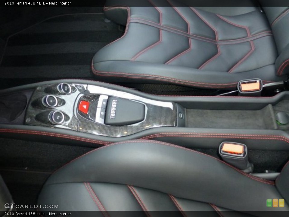 Nero Interior Controls for the 2010 Ferrari 458 Italia #75885933