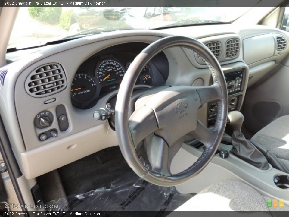 Medium Oak Interior Dashboard for the 2002 Chevrolet TrailBlazer EXT LT #75893849