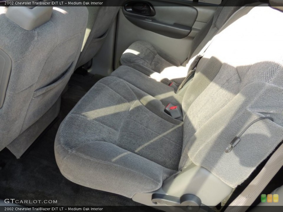 Medium Oak Interior Rear Seat for the 2002 Chevrolet TrailBlazer EXT LT #75893905
