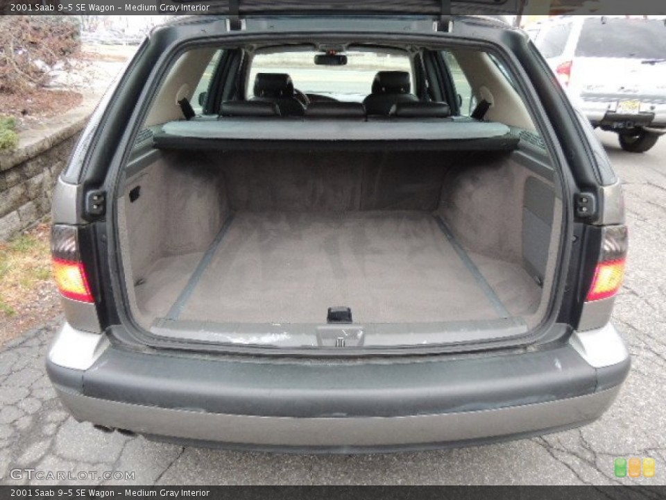 Medium Gray Interior Trunk for the 2001 Saab 9-5 SE Wagon #75898838