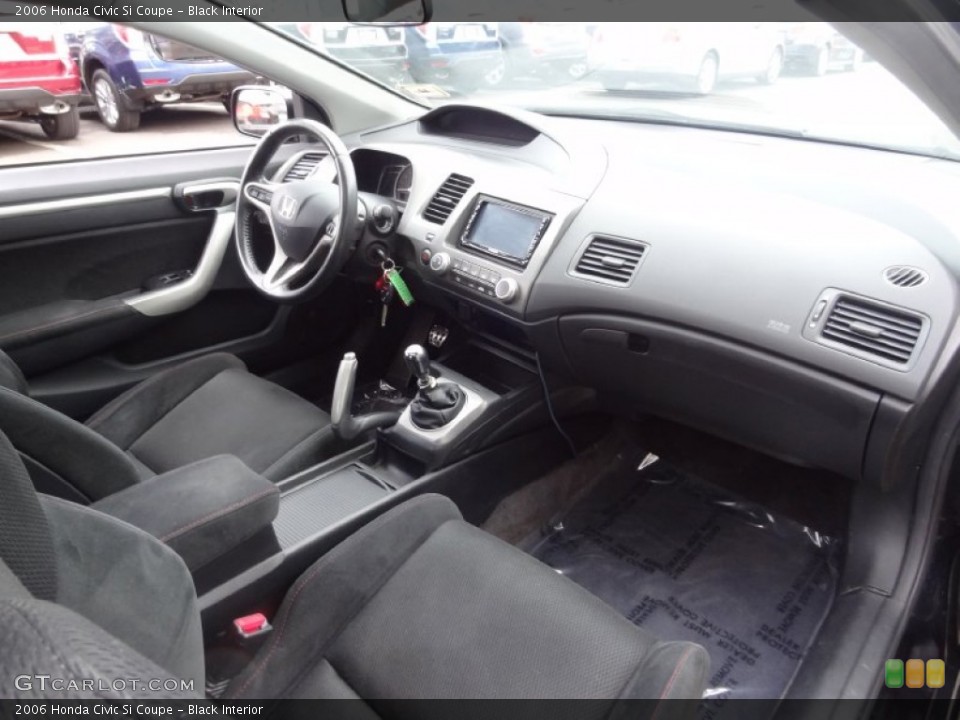 Black Interior Dashboard for the 2006 Honda Civic Si Coupe #75903206