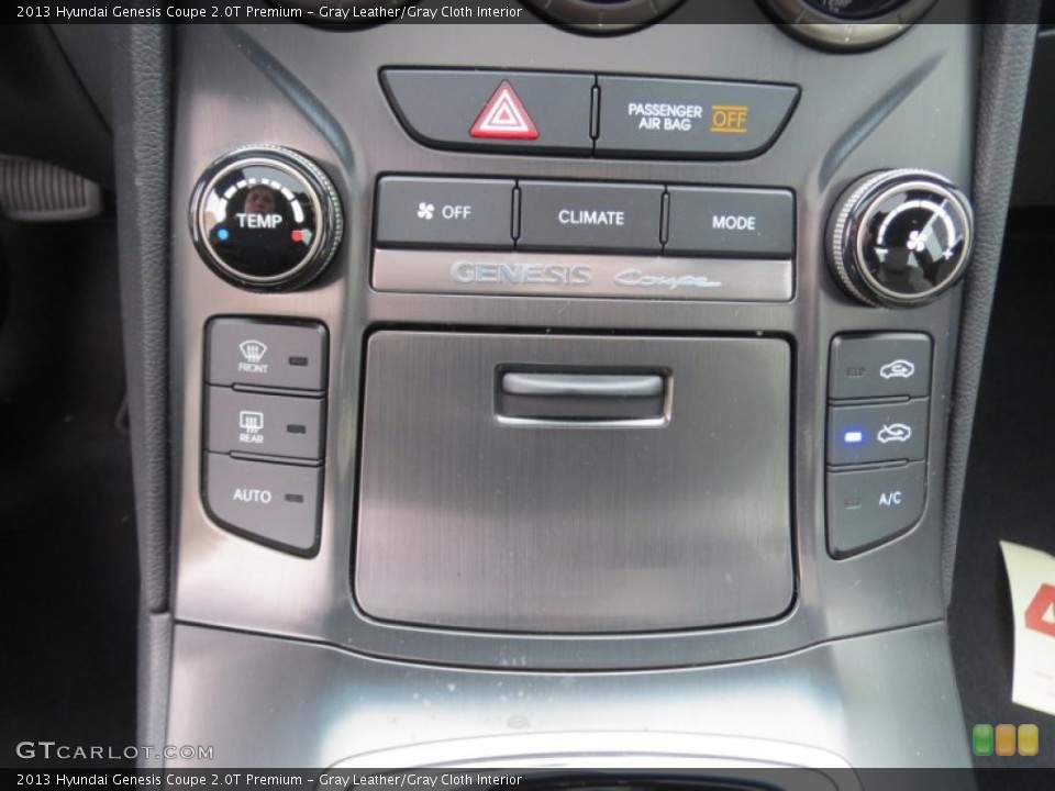 Gray Leather/Gray Cloth Interior Controls for the 2013 Hyundai Genesis Coupe 2.0T Premium #75903673