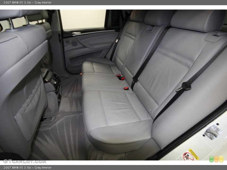 Gray Interior Rear Seat for the 2007 BMW X5 3.0si #75903988