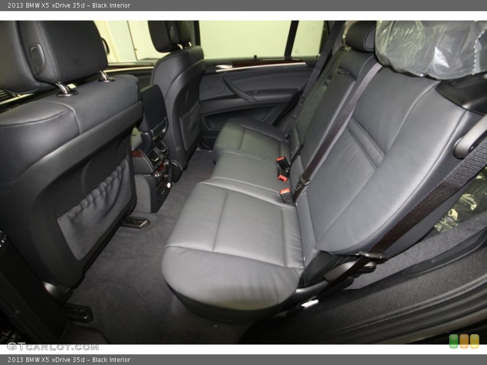 Black Interior Rear Seat for the 2013 BMW X5 xDrive 35d #75910127