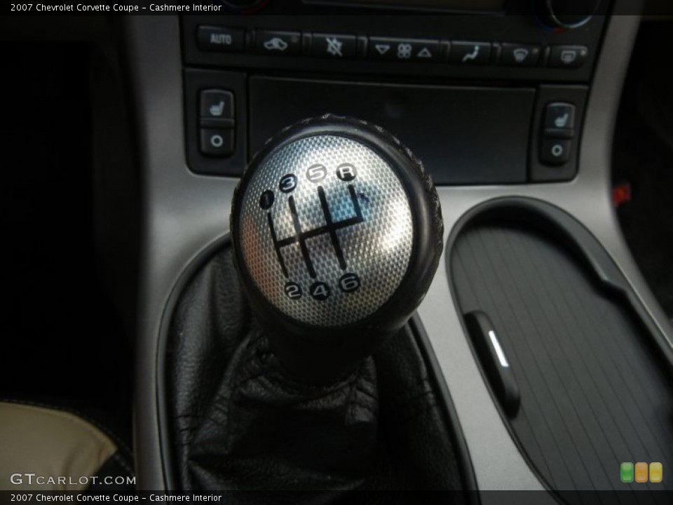 Cashmere Interior Transmission for the 2007 Chevrolet Corvette Coupe #75913544