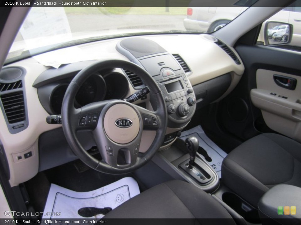 Sand/Black Houndstooth Cloth Interior Dashboard for the 2010 Kia Soul ! #75916272