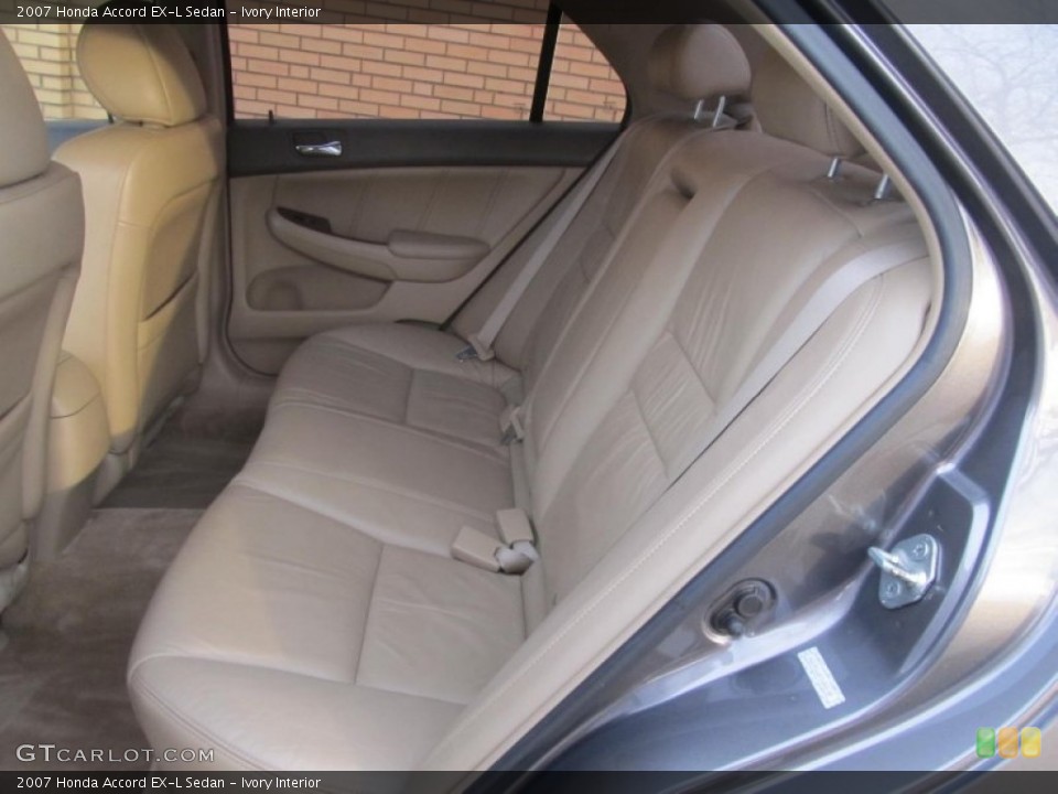 Ivory Interior Rear Seat for the 2007 Honda Accord EX-L Sedan #75916718