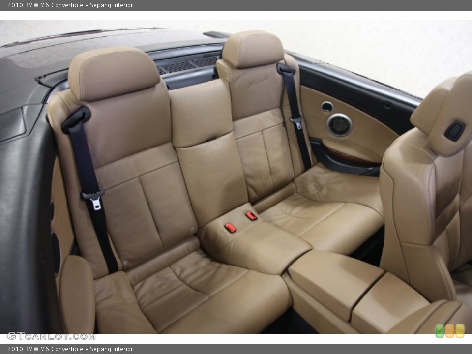 Sepang 2010 BMW M6 Interiors