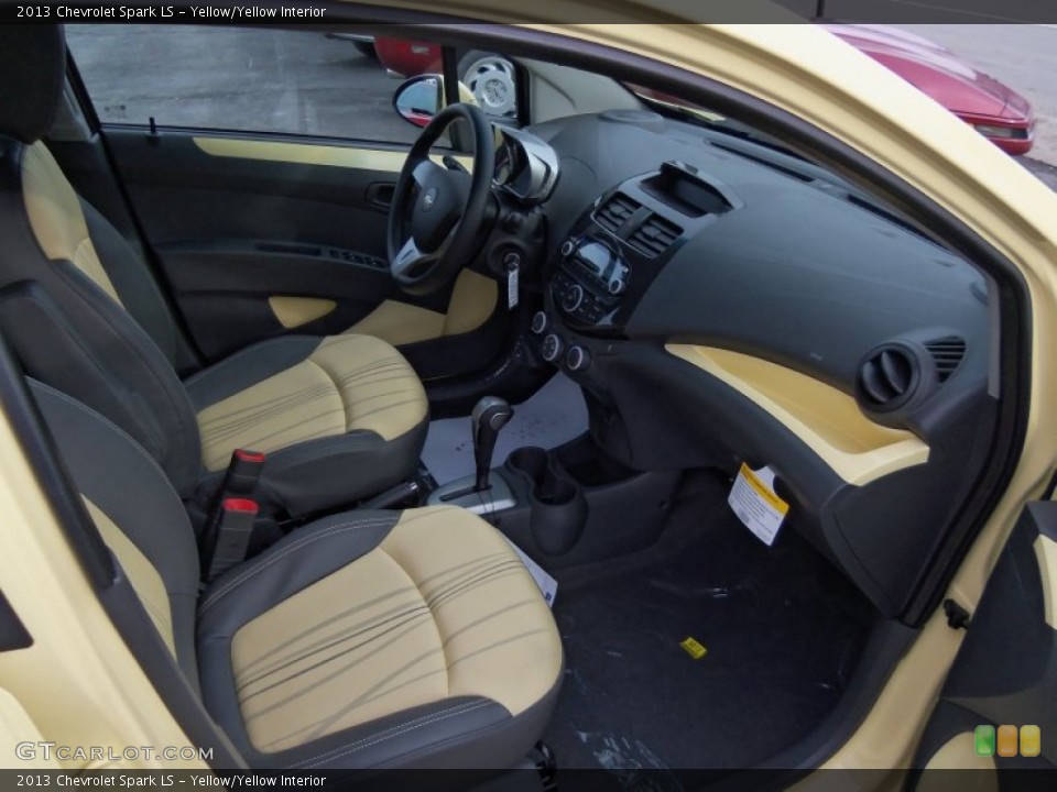 Yellow/Yellow Interior Photo for the 2013 Chevrolet Spark LS #75931130
