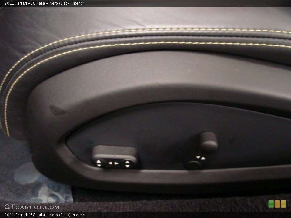 Nero (Black) Interior Controls for the 2011 Ferrari 458 Italia #75939850