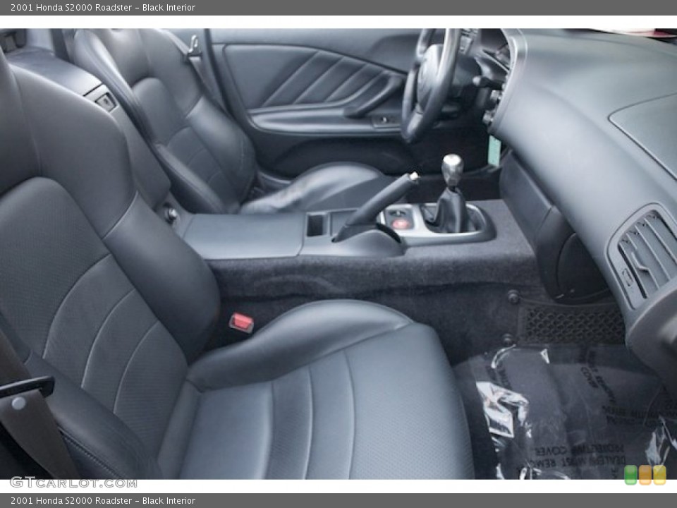 Black Interior Photo for the 2001 Honda S2000 Roadster #75946259