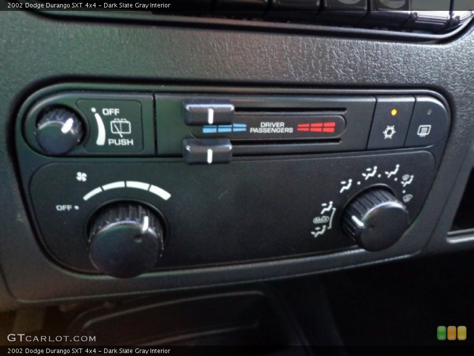 Dark Slate Gray Interior Controls for the 2002 Dodge Durango SXT 4x4 #75950422