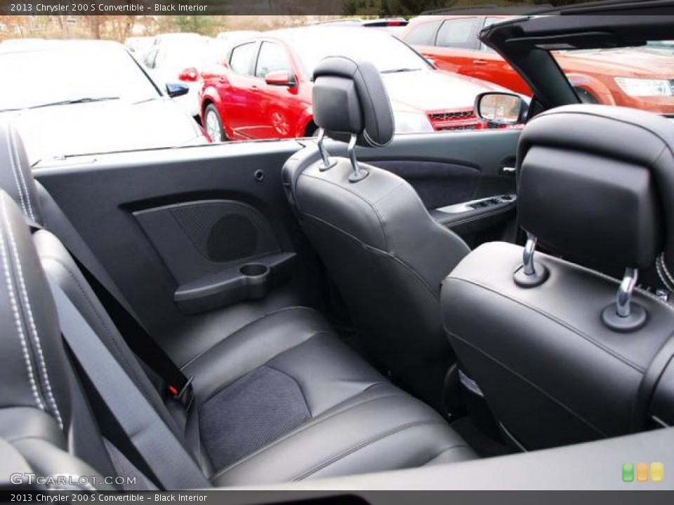 Black Interior Photo for the 2013 Chrysler 200 S Convertible #75952837