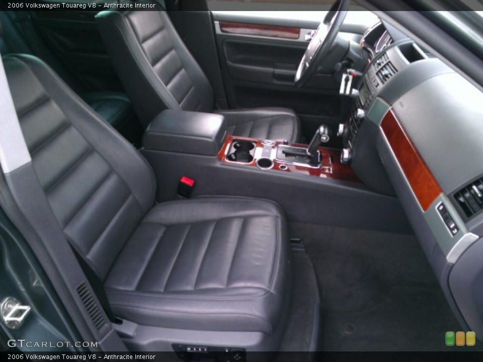 Anthracite Interior Front Seat for the 2006 Volkswagen Touareg V8 #75956275