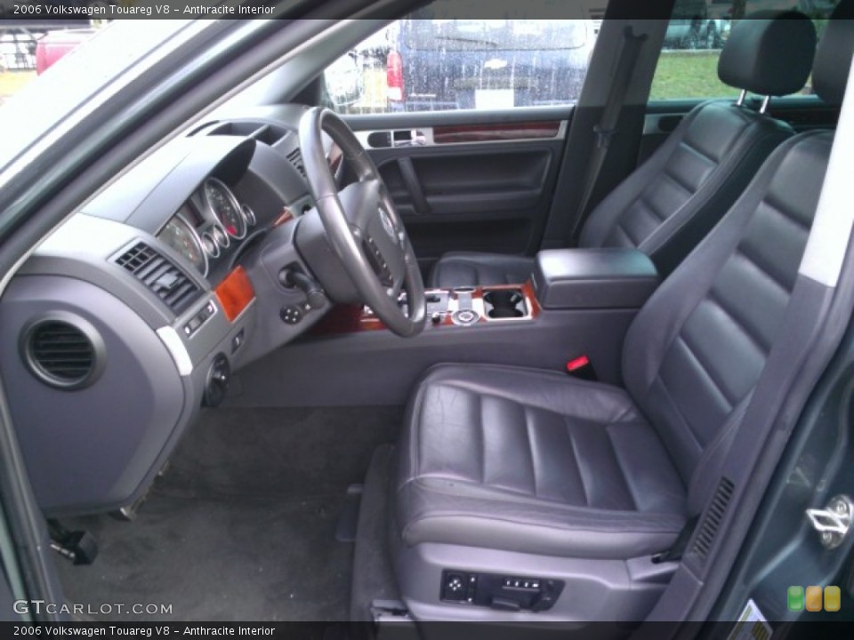 Anthracite Interior Photo for the 2006 Volkswagen Touareg V8 #75956338